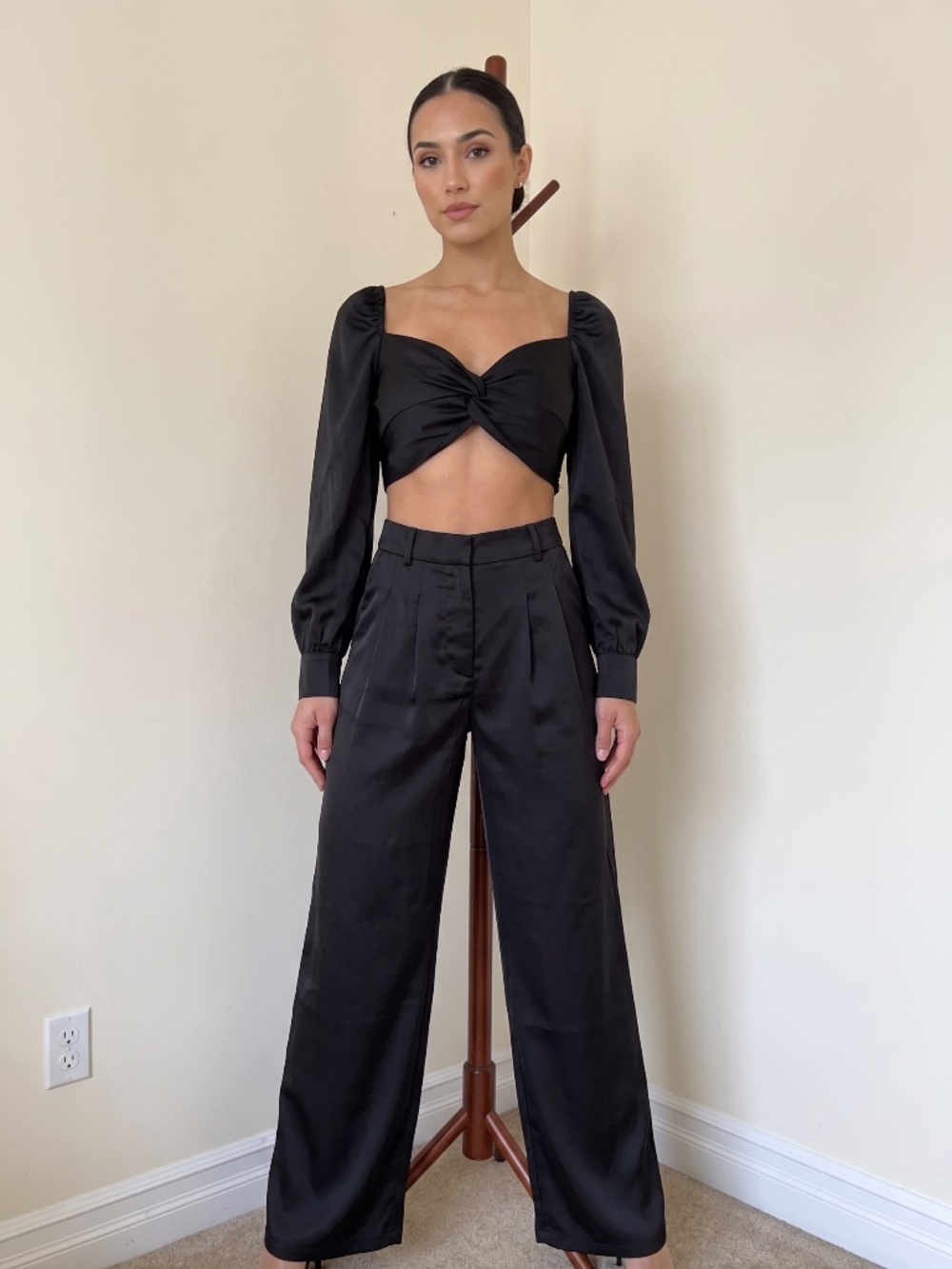 Edit by Nine Black 2 Piece Set Twist Crop Top & Wide Leg Trousers M